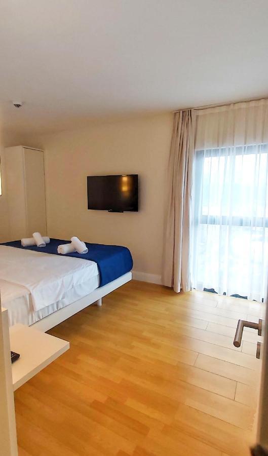 Luxury Sea View Orbi City Batumi Esterno foto