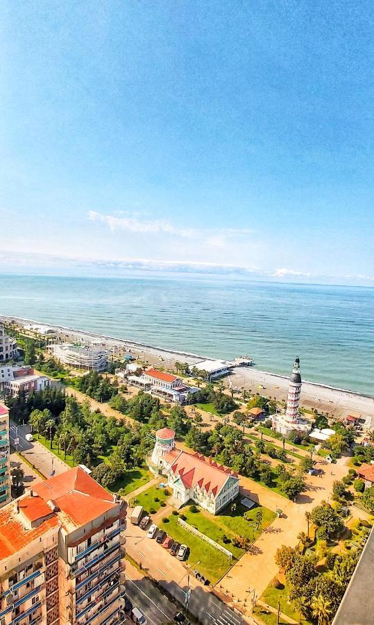 Luxury Sea View Orbi City Batumi Esterno foto