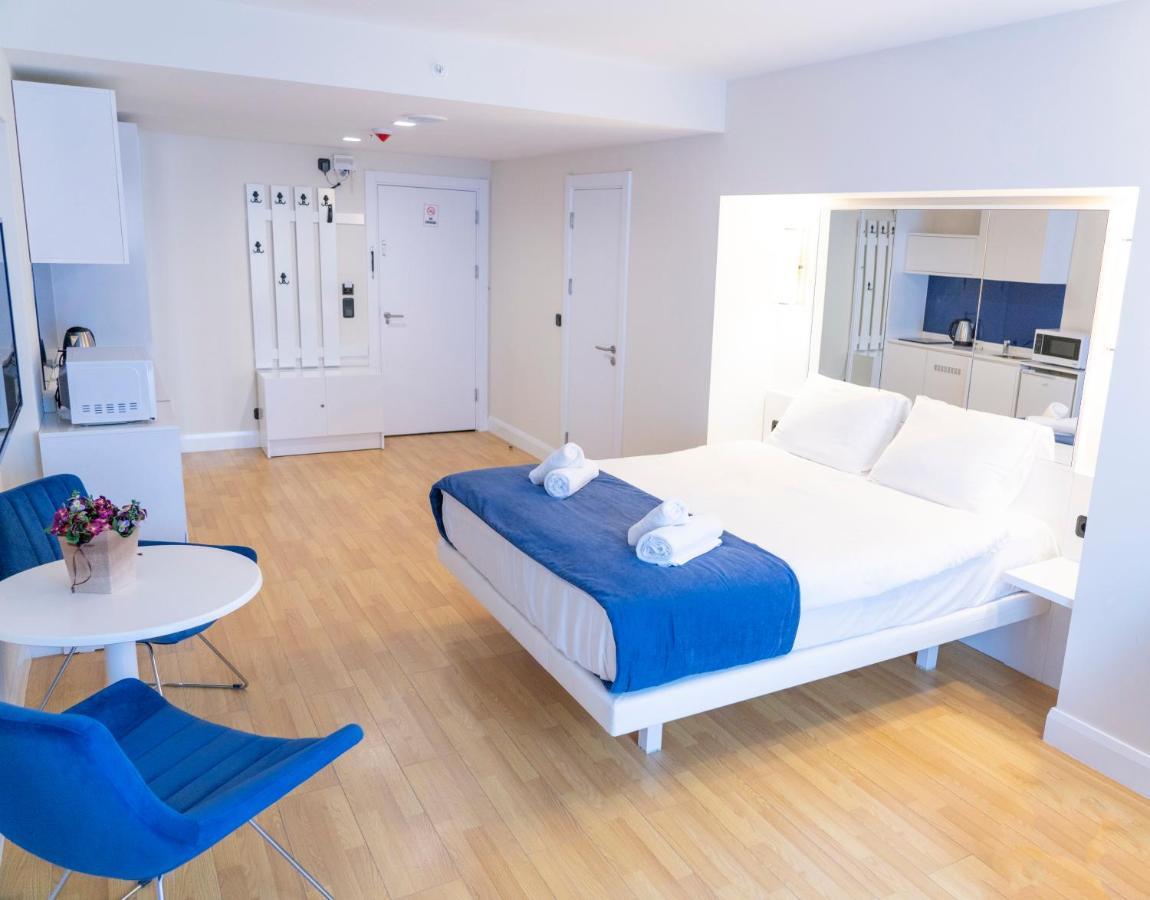 Luxury Sea View Orbi City Batumi Esterno foto