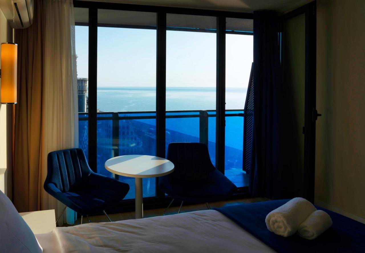 Luxury Sea View Orbi City Batumi Esterno foto